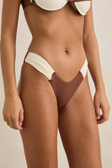 Lily Rib Soft Side Holiday Pant