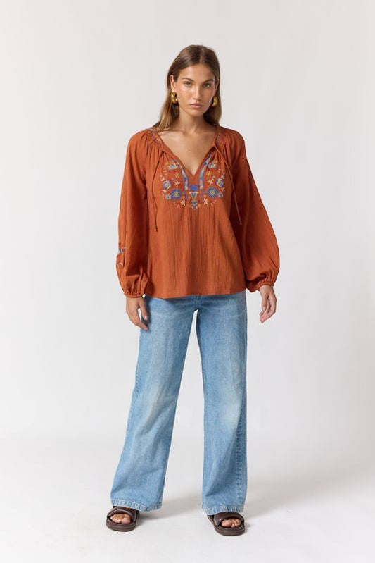 Adriana blouse in Raven