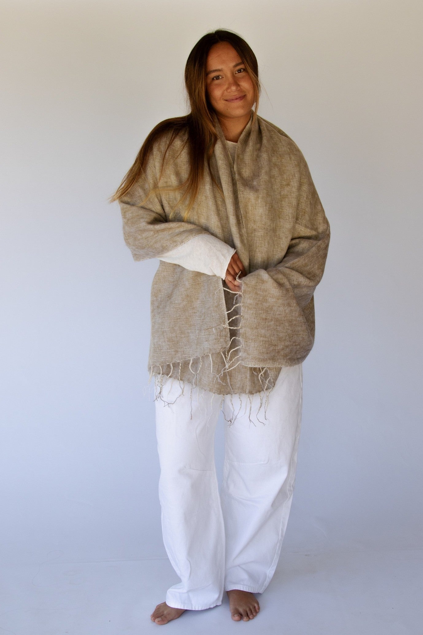 Amara Poncho HAZELNUT